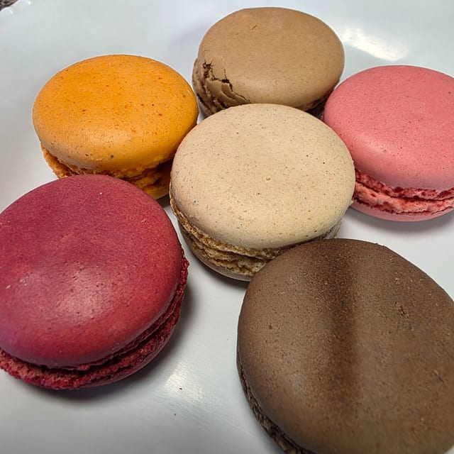Macaroons.